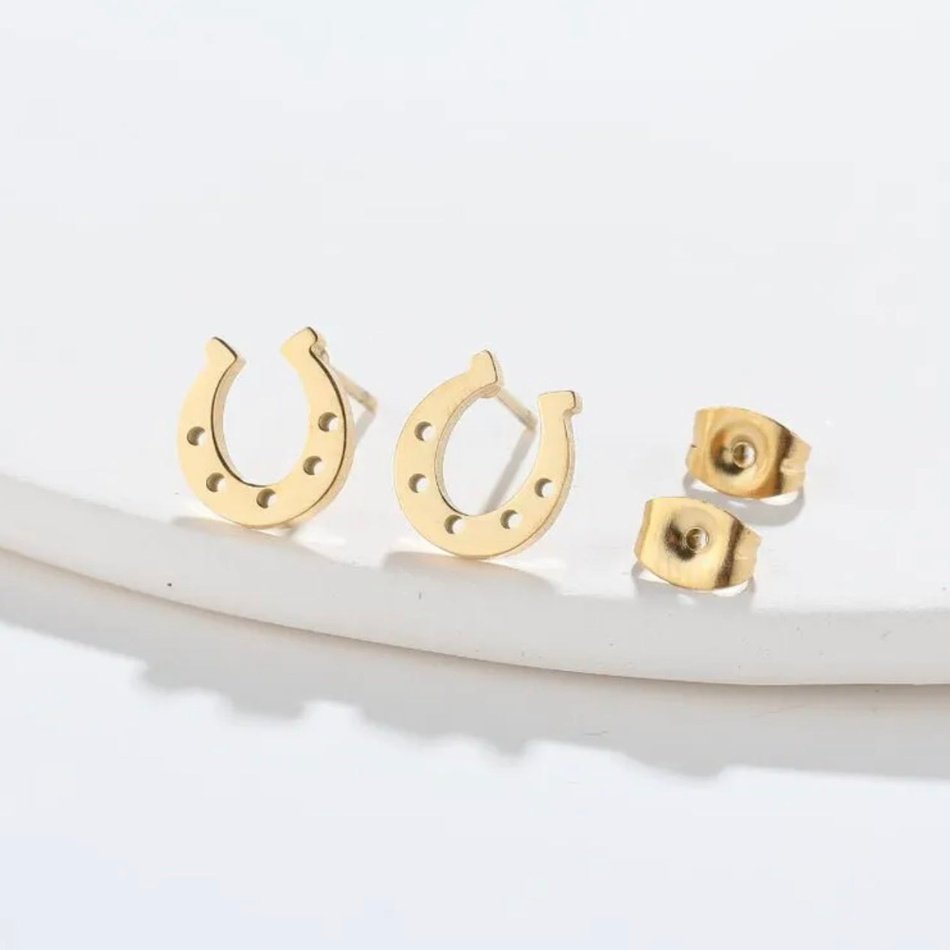 HORSE SHOE LUXE EARRINGS