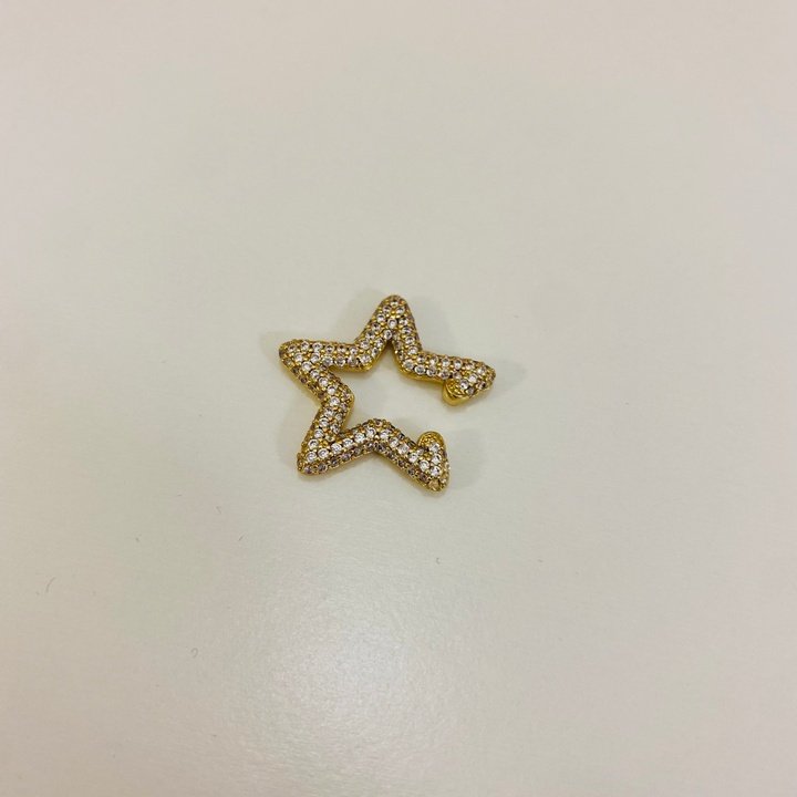 STAR EAR CUFF